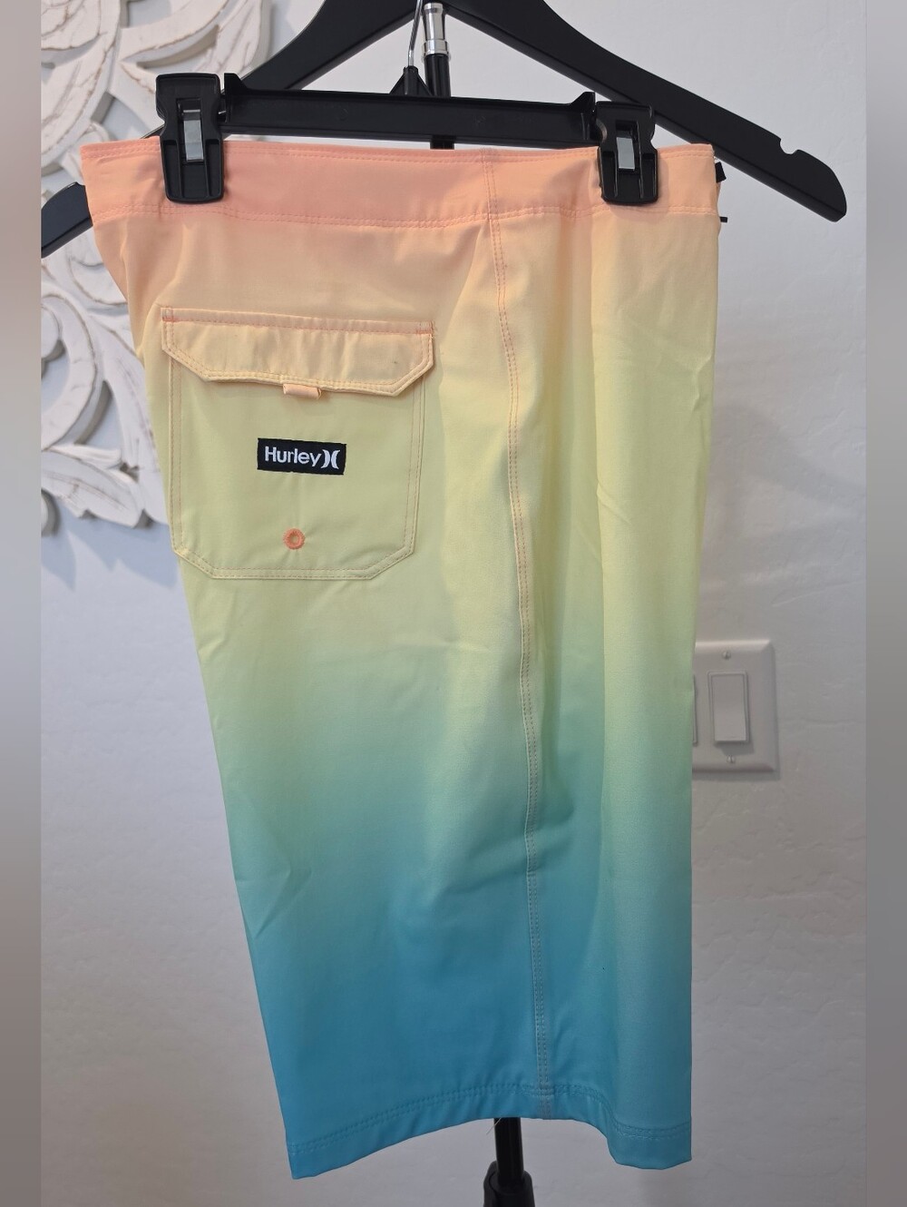 Hurley Boys Ombre Swim Shorts - Orange to Blue Sizes 10 16 18 - Picture 1 of 10